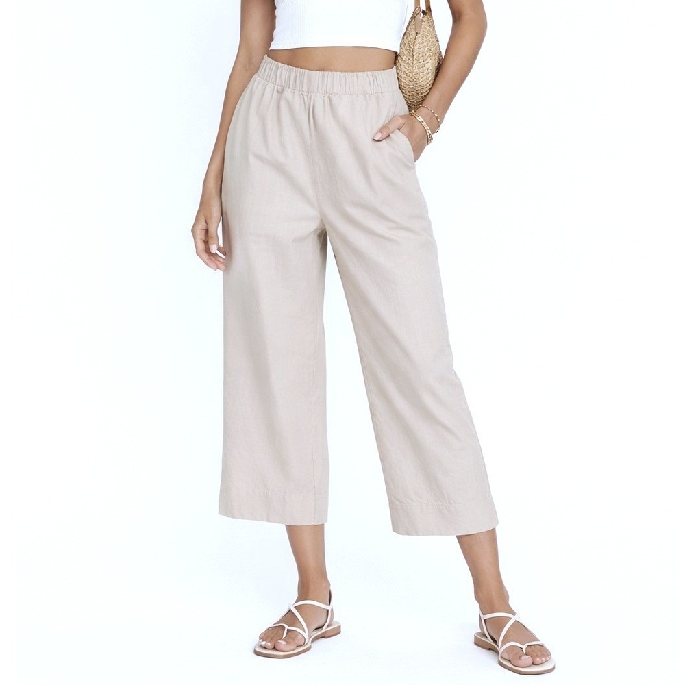 On 34th Womens Beige Cropped Pants Elastic Waist Stretch Cotton Size M Pull On